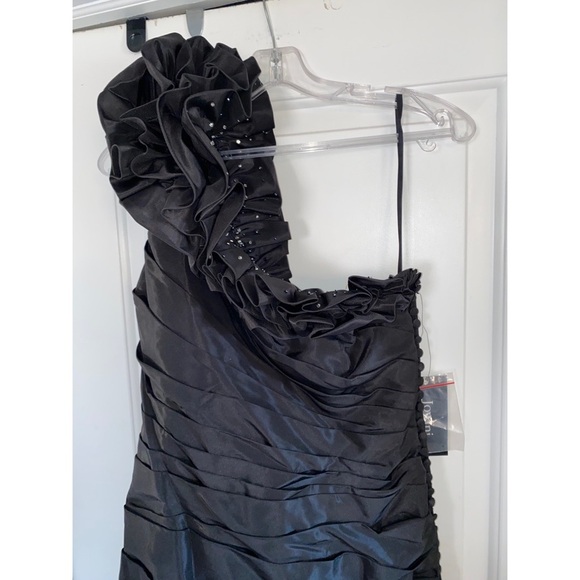 JOVANI Evening Gown 34614 Black - Picture 4 of 7